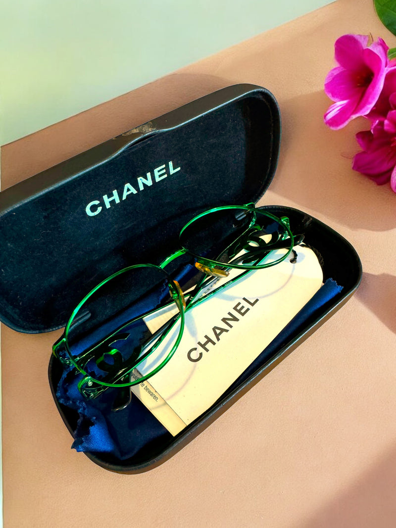 Chanel occhiali in metallo