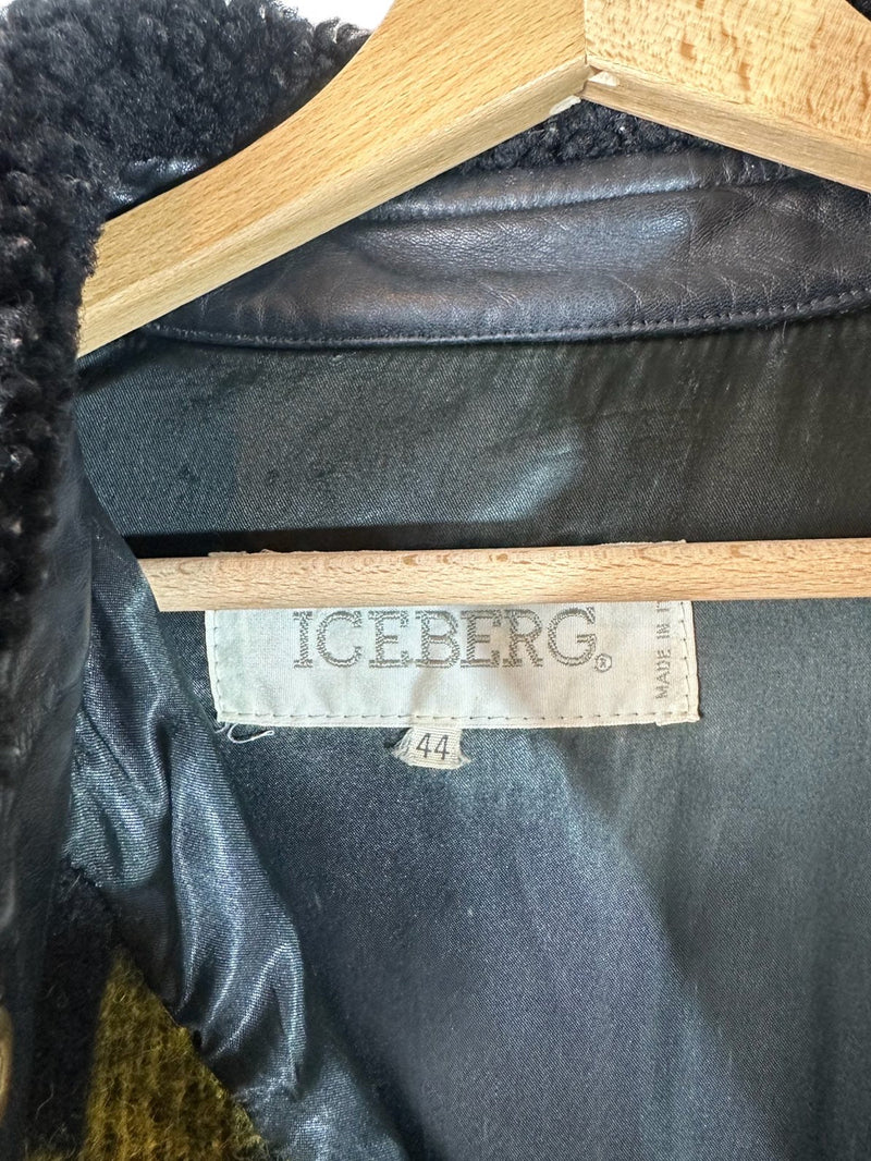 Iceberg bomber vintage. (L)