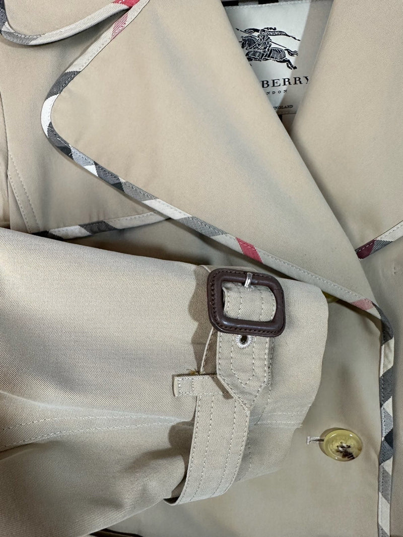 Trench vintage Burberry. (M)
