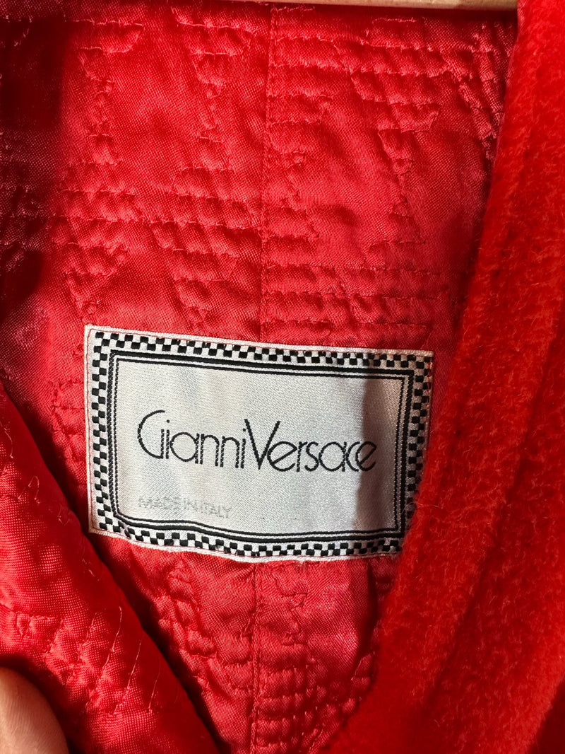 Maxi cappotto Gianni Versace.